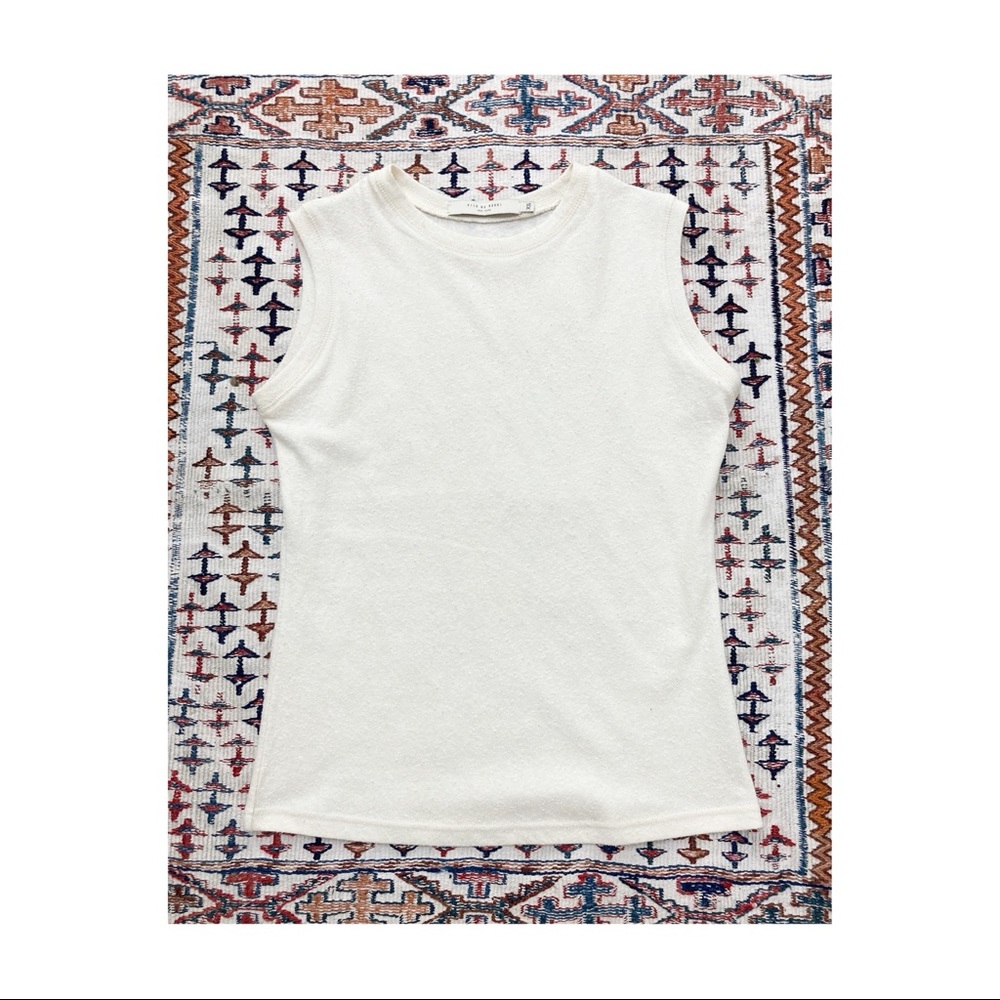 7115 by Szeki Signature Textured Linen Tank